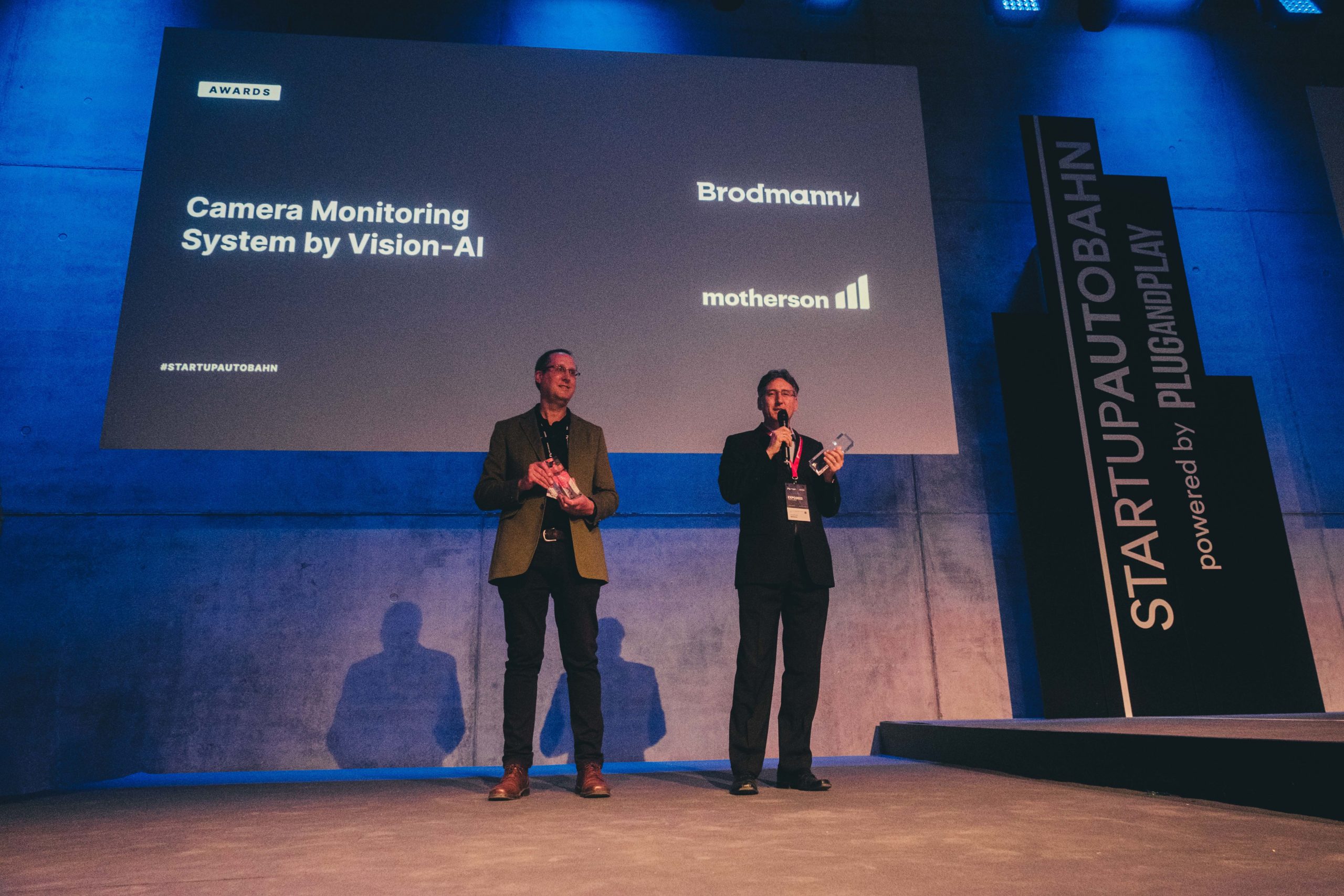 Brodmann17 receiving the Global Innovation Award at Startup Autobahn expo 2022 for it's Wing Camera AI